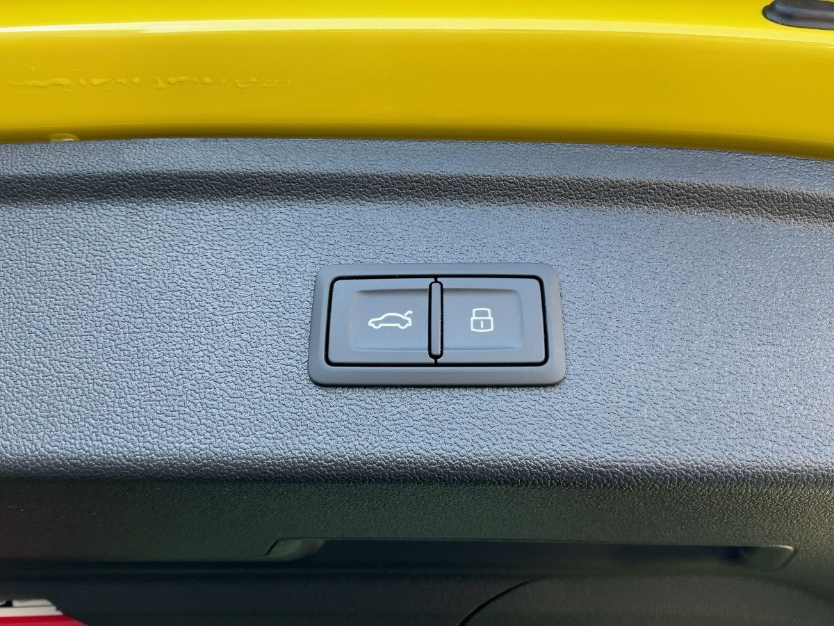 Audi A3 allstreet 35 TFSI S tronic - Samsaru's Car Outlet