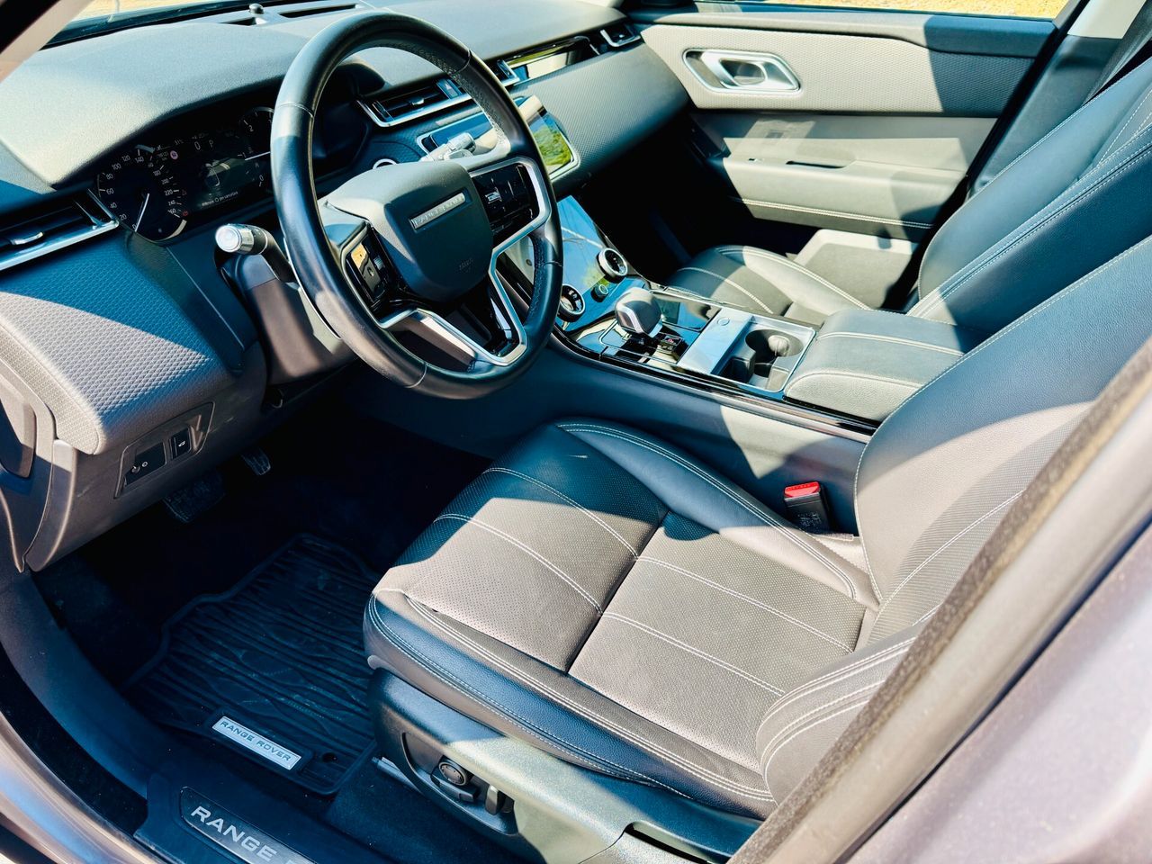 RANGE ROVER VELAR S 2.0D - Samsaru's Car Outlet