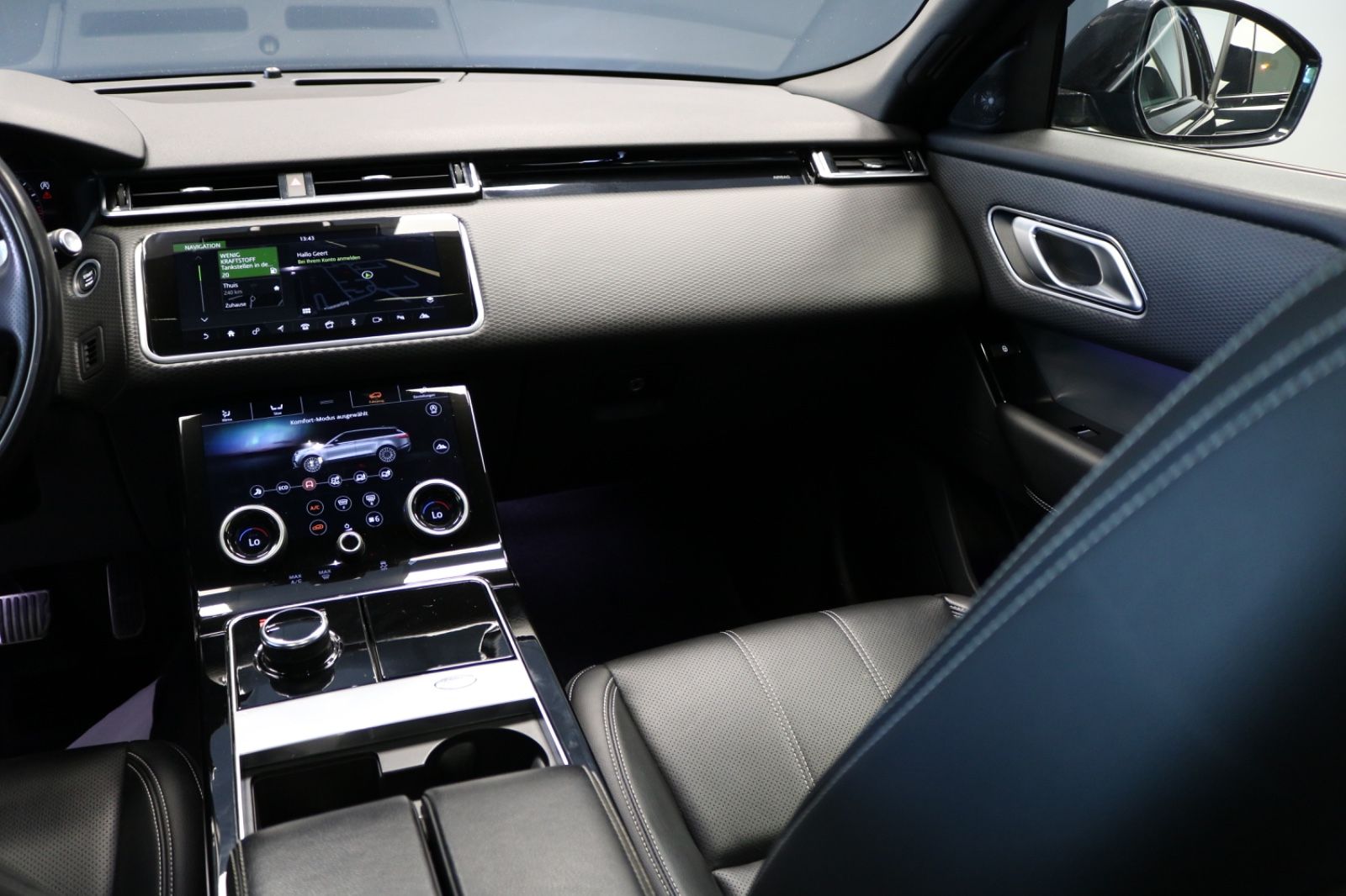 Range Rover Velar R-Dynamic - Samsaru's Car Outlet