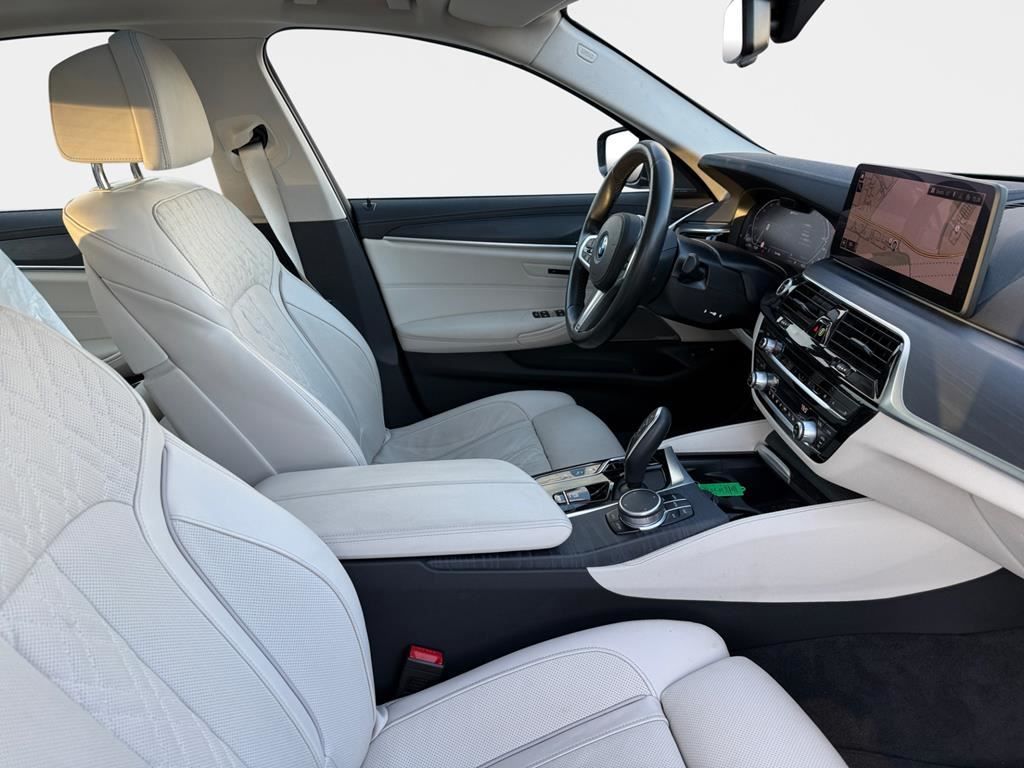BMW 530e xDr. Luxury Line ACC+Pano+Laser+Individual+