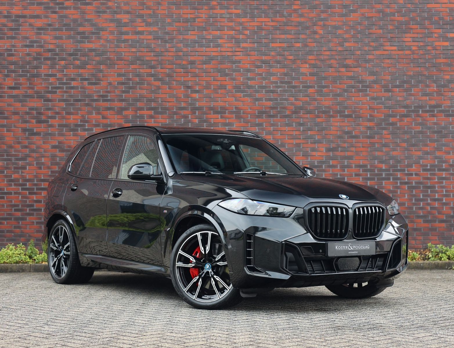 BMW X5 50e xDrive | M Sport Pro - Pano - AHK - B&W