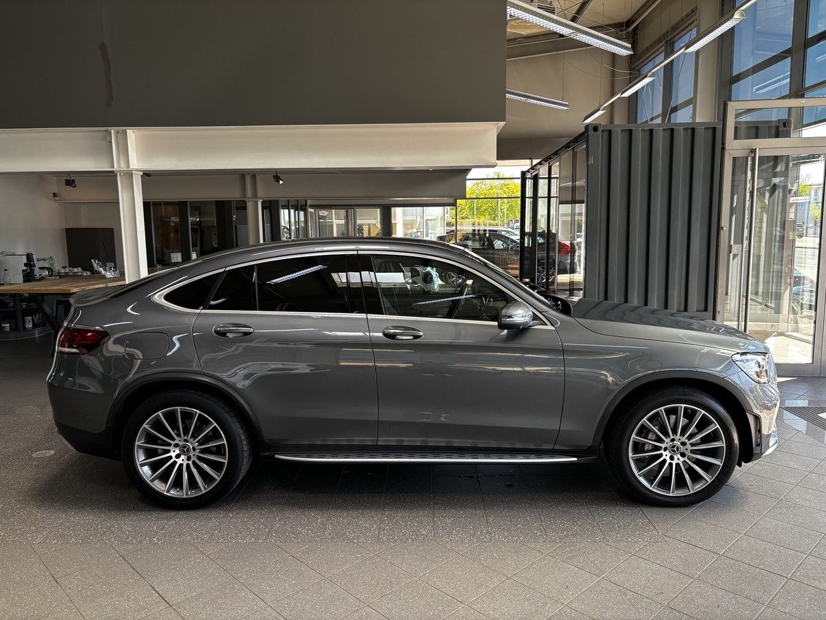 Mercedes-Benz GLC 300 d Coupé AMG 4M LED HUD Pano Distr+ Burm