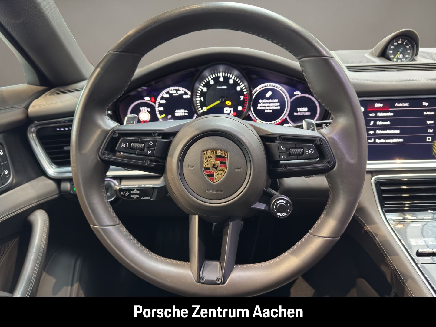 Porsche Panamera 4 E-Hybrid Surround-View Luftfederung