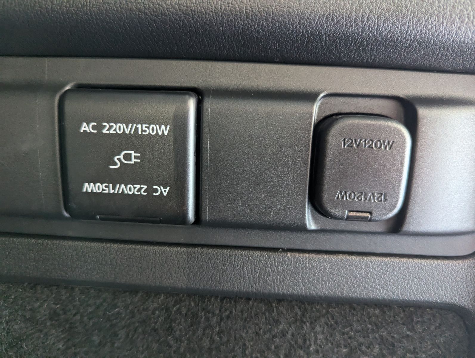 Mazda CX-80 2.5SKYACTIV PHEV 327 HOMURA+ 7-Sitze Pano