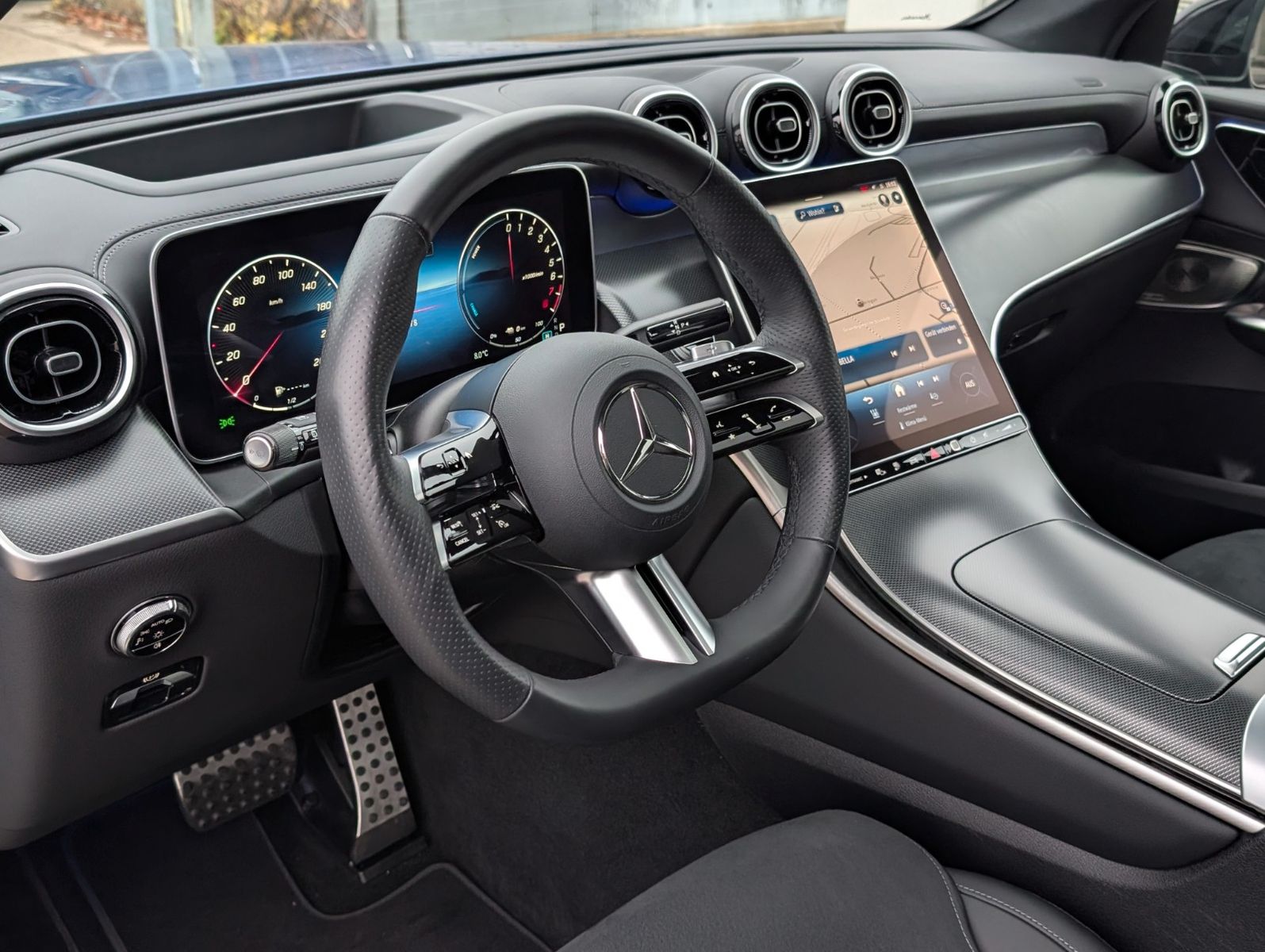 Mercedes-Benz GLC 400 e 4Matic *AMG*AHK*PREMIUM-PLUS*PANO*AIRB