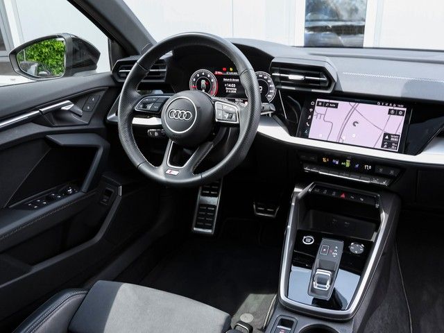 Audi A3 Sportback 40 TFSI quattro S line Matrix LED P