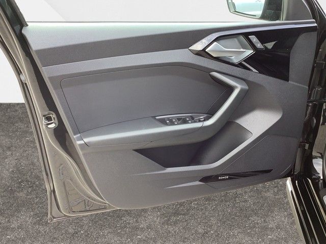 Audi A1 Sportback 35TFSI S-line LED Scheinwerfer, Nav