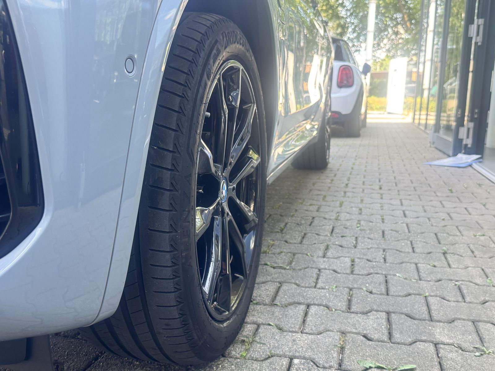 BMW X3 xDrive30e M Sport - Samsaru's Car Outlet