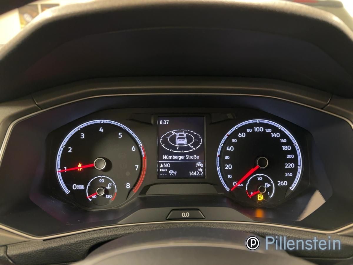 Volkswagen T-Roc STYLE 1.0 TSI - Samsaru's Car Outlet