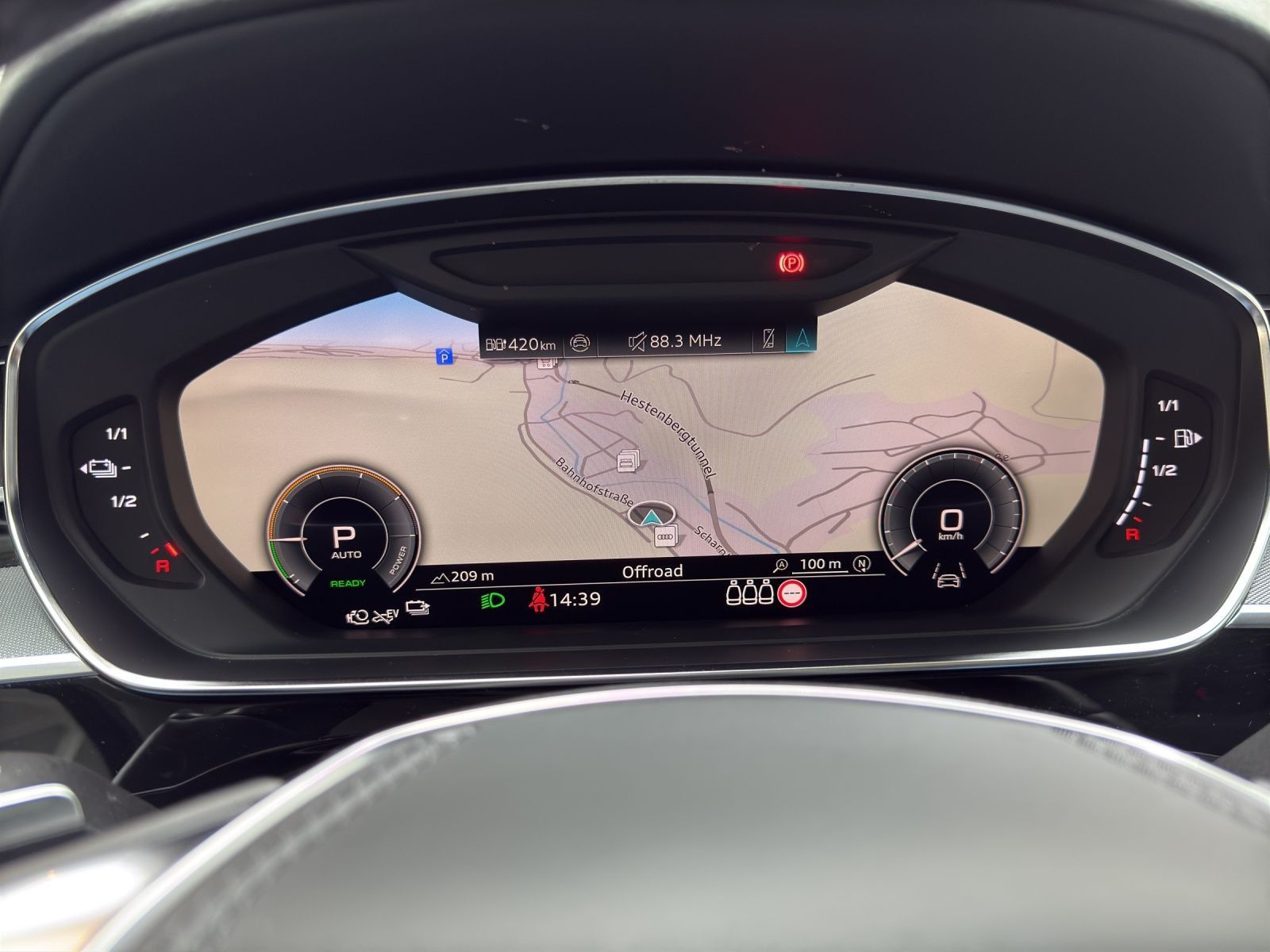 Audi A8 60 TFSIe Q - Samsaru's Car Outlet