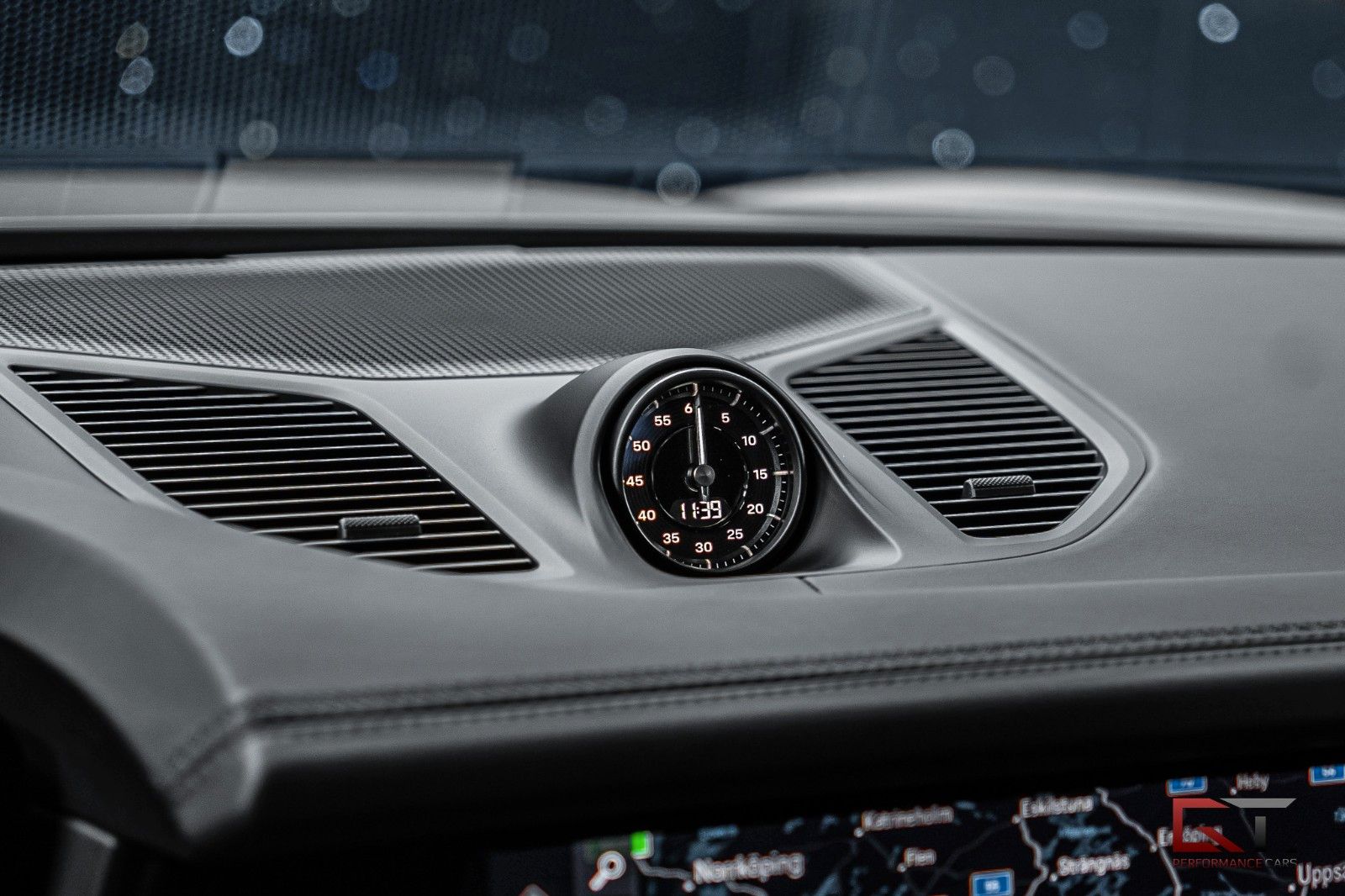 Porsche Cayenne E-Hyb Coupé 2025 Club SportDesign 18 Way