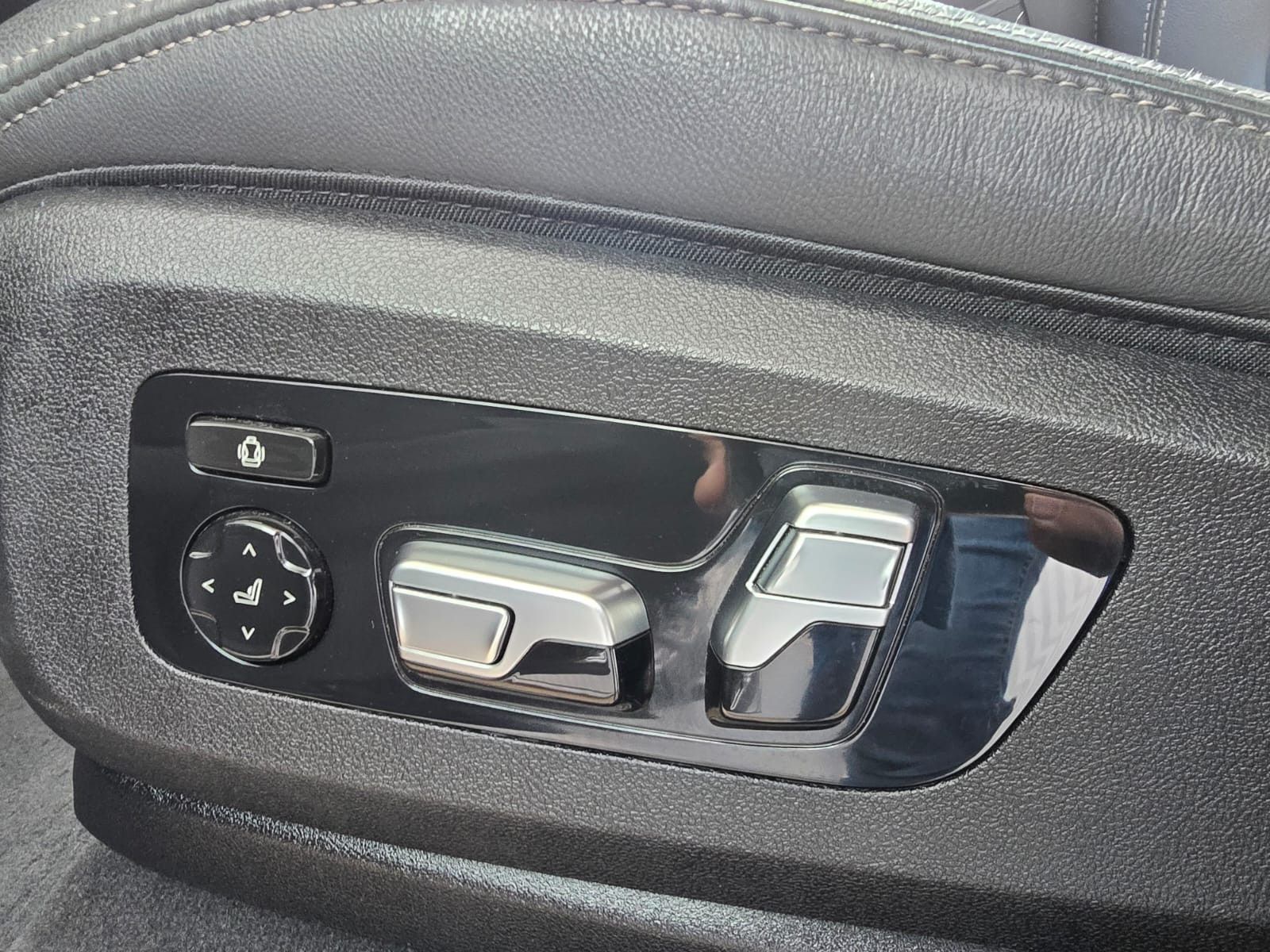 BMW X5 xDrive 45e M Sport*AHK,Sky-Lounge,Laser,360°