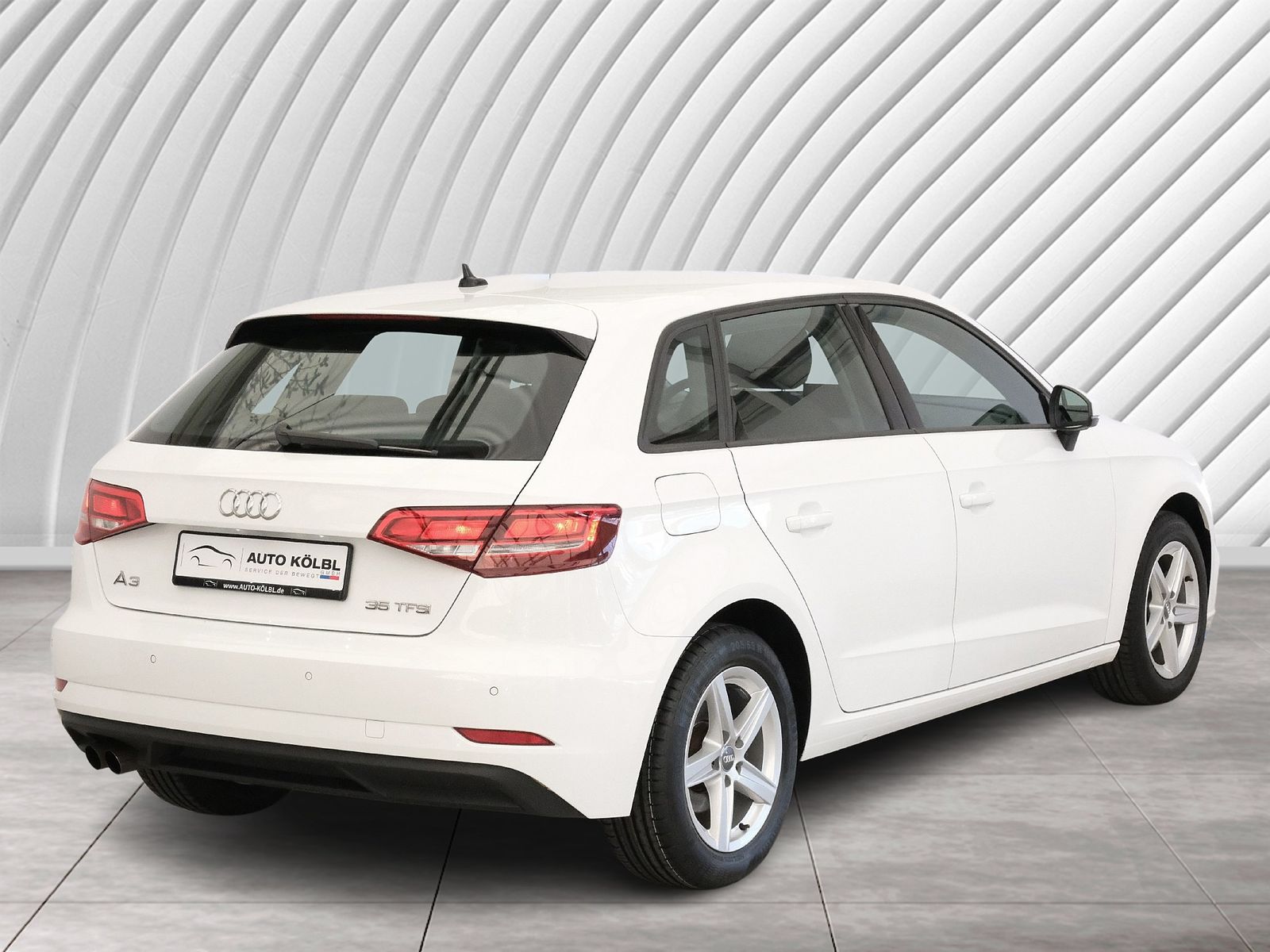 Audi A3 Sportback 35 TFSI - Samsaru's Car Outlet