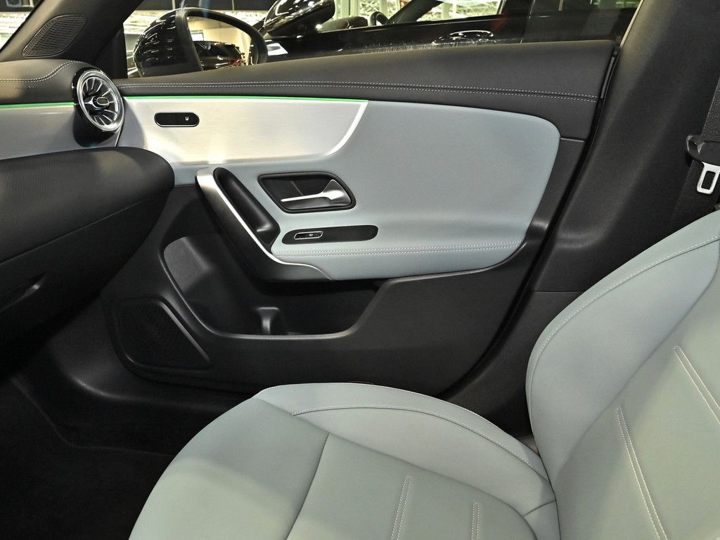 Mercedes-Benz CLA 250 SB 4M AMG Sport Edition - Samsaru's Car Outlet