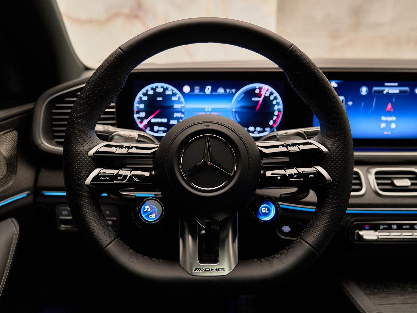 Mercedes-Benz GLE 53 AMG Coupé Hybrid 4Matic+, pano, 22", tr.h