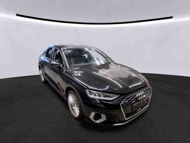 Audi A3 Limousine 35 TDI S-TR ADVANCED 5JG+NAVI+AHK