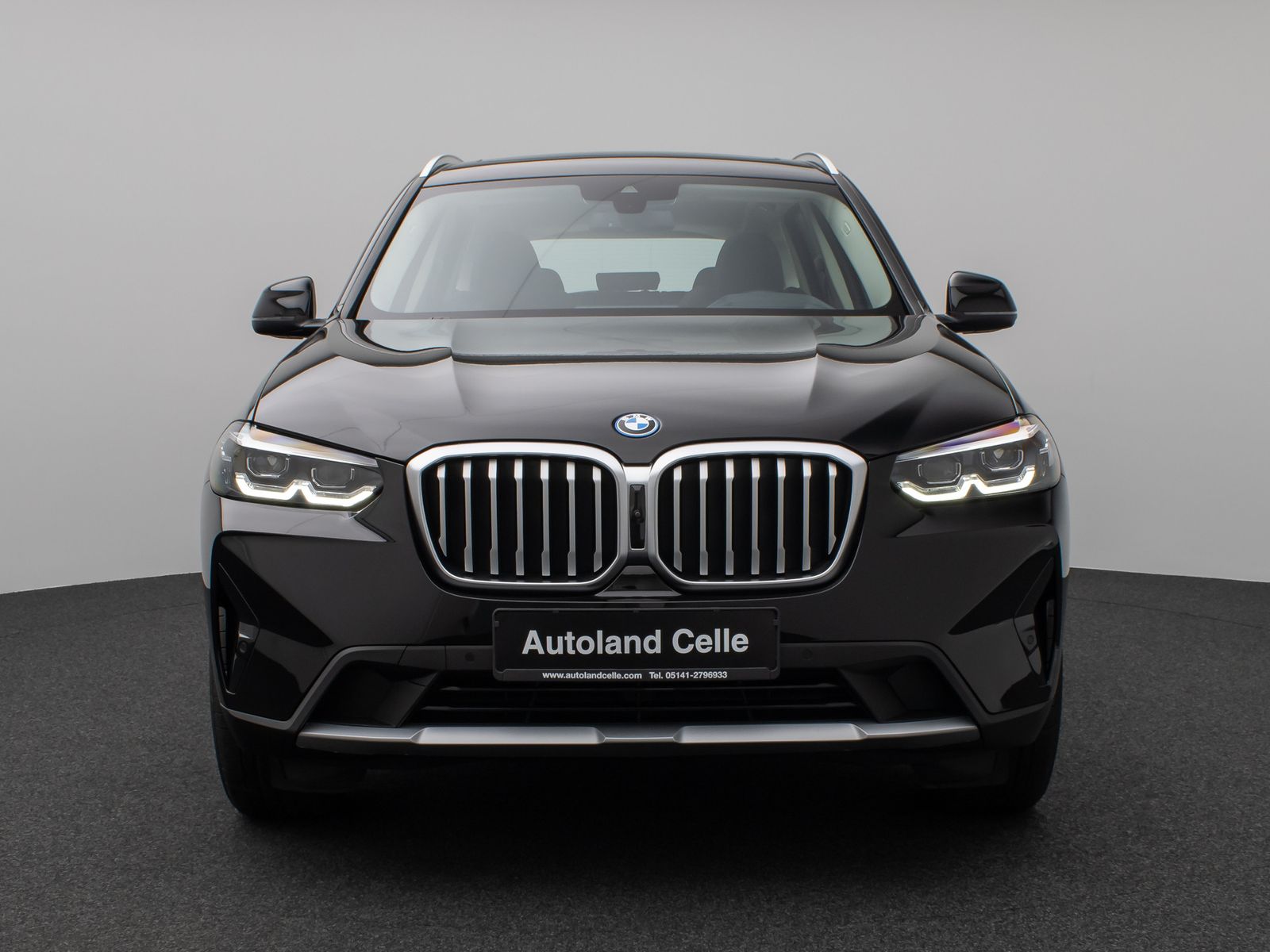 BMW X3 xD30e Sport - Samsaru's Car Outlet