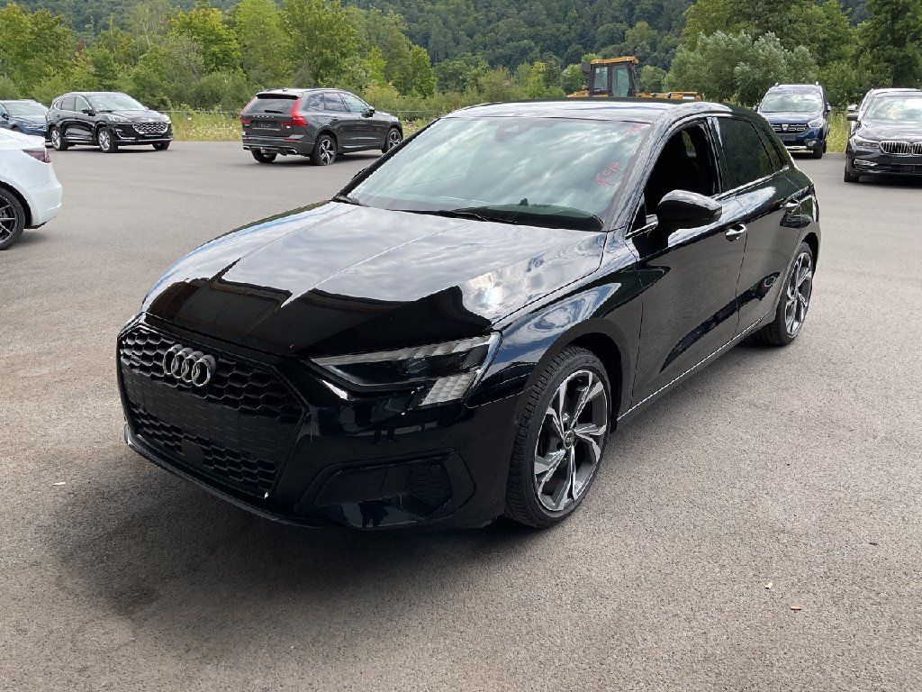 Audi A3 40 quattro  2.0 TFSI S-Line Matrix Leder ACC 