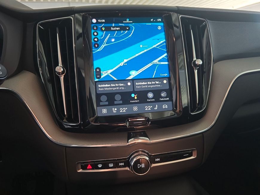 Volvo XC60 B4 D Plus Dark