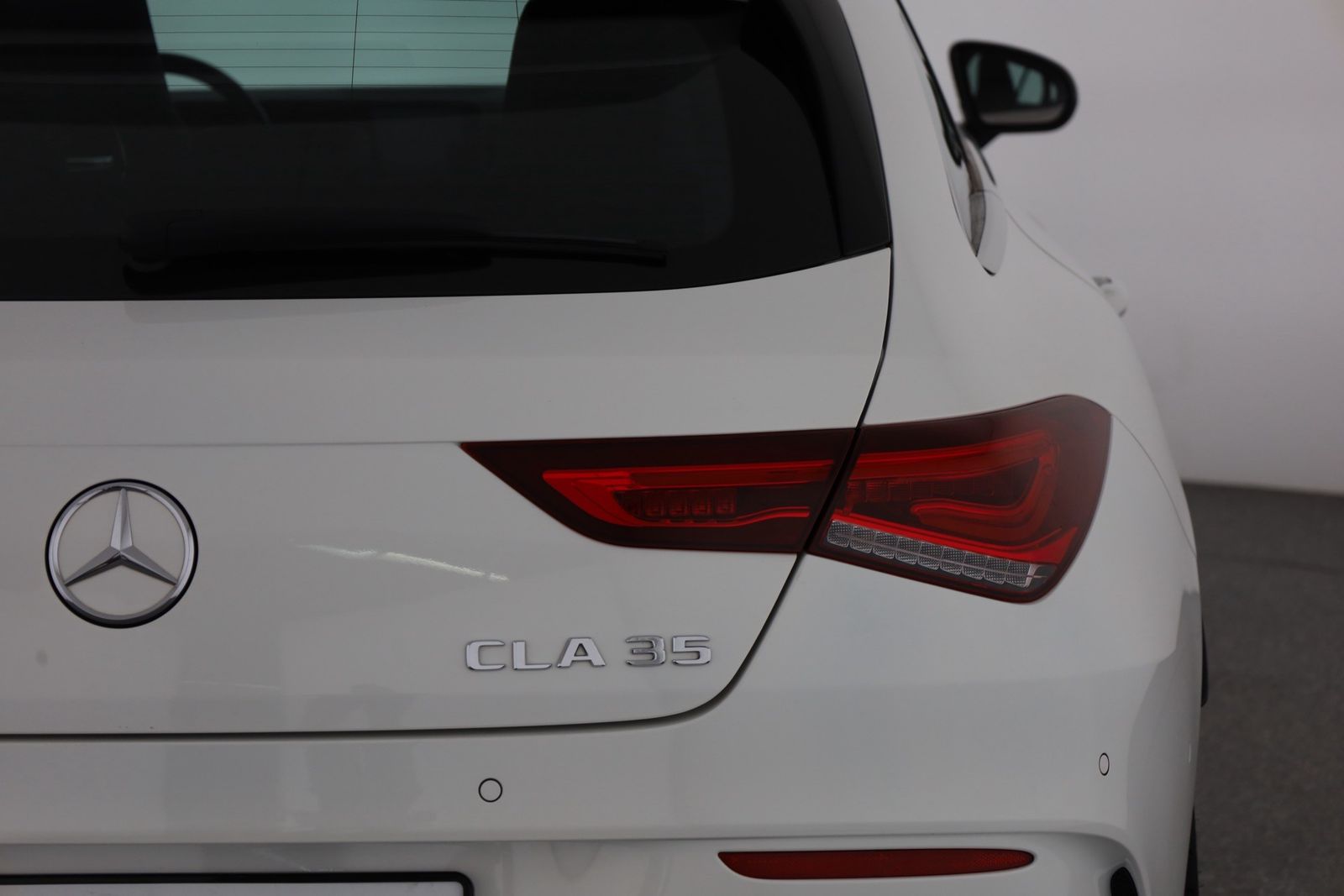 Mercedes-Benz CLA 35 AMG - Samsaru's Car Outlet