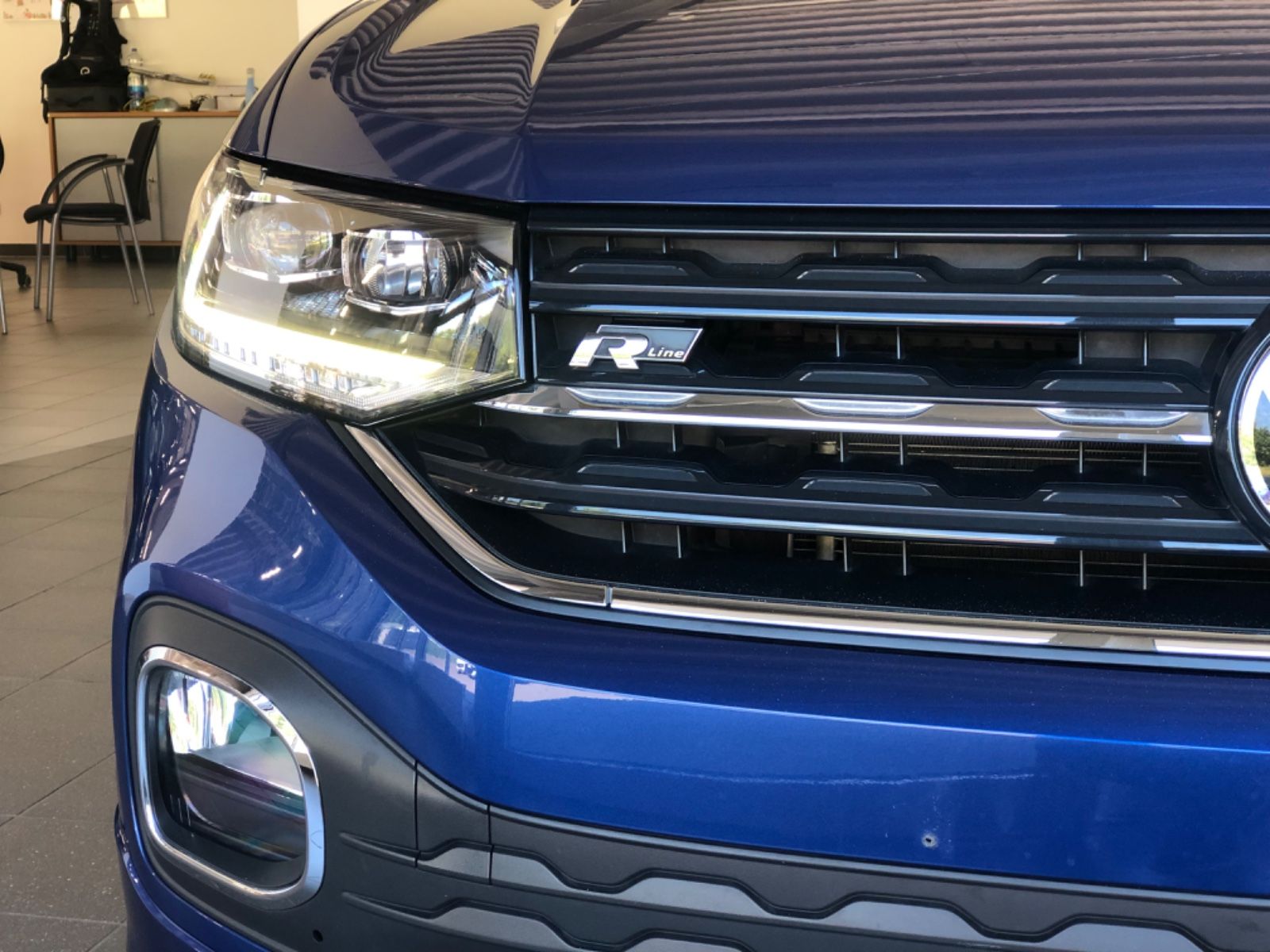 Volkswagen T-Cross 1.0 TSI Style R-Line - Samsaru's Car Outlet