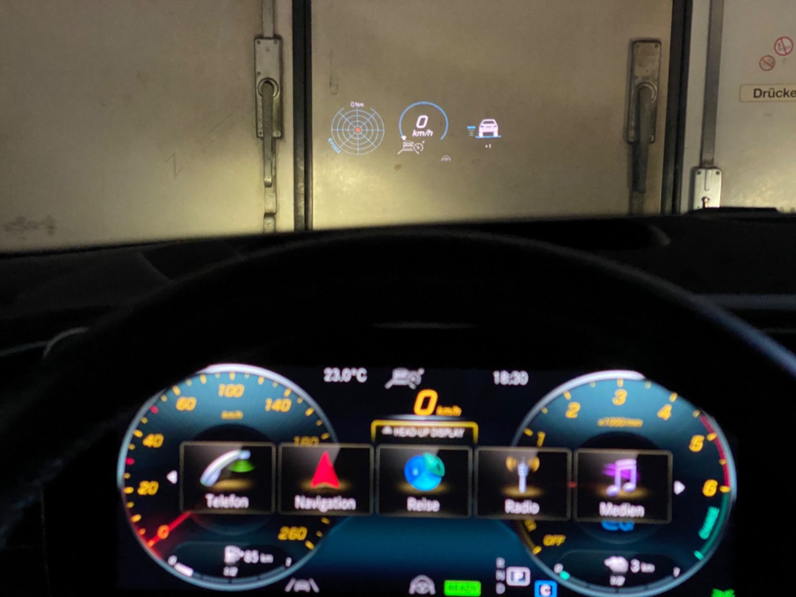 Mercedes-Benz GLE350de AMG 4M_Panorama_Airmatic_360°_Keyless_