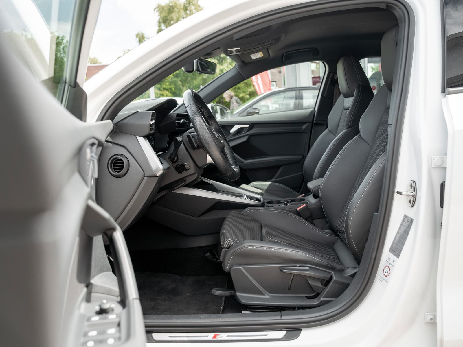 Audi A3 Sportback S line 35 - Samsaru's Car Outlet