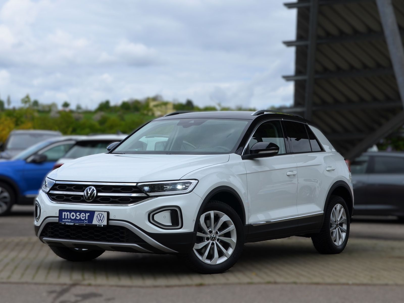 Volkswagen T-Roc PA Style 1.5 TSI - Samsaru's Car Outlet