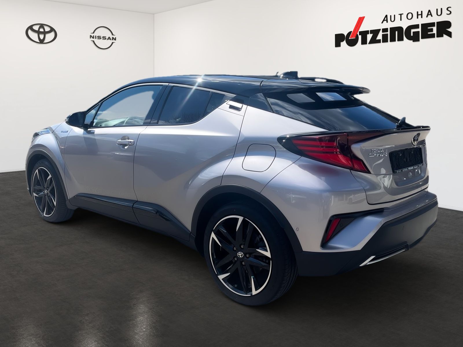 Toyota C-HR 2.0 Hybrid GR Sport - Samsaru's Car Outlet