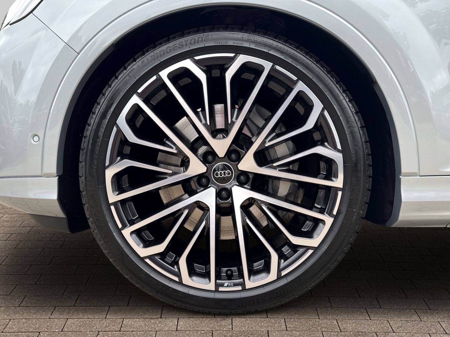 Audi Q7 55 TFSI e quattro S-line+AHK+HUD+PANO+B&O+KAM