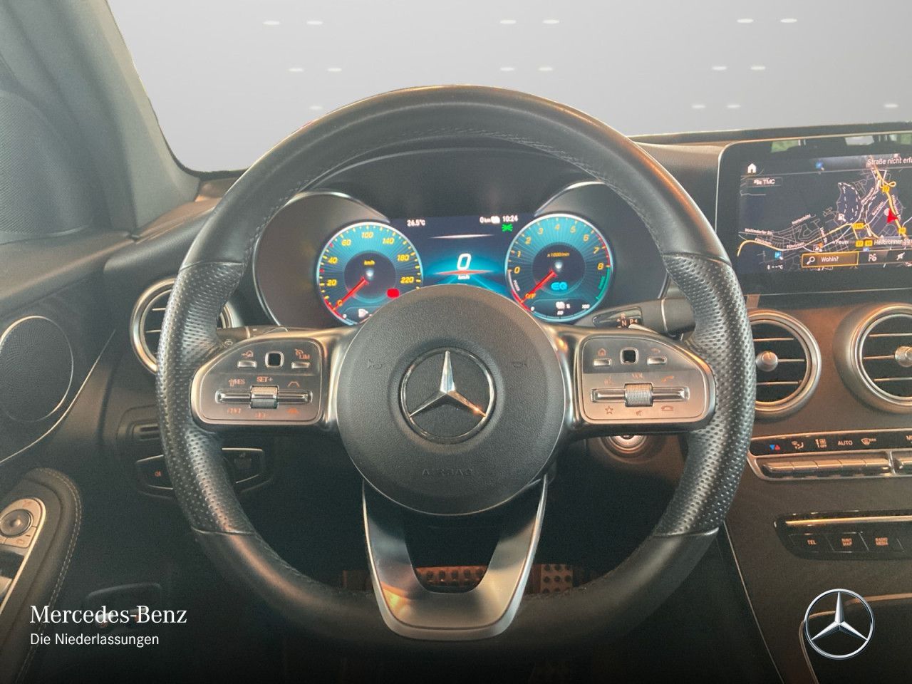 Mercedes-Benz GLC 300 e 4M AMG - Samsaru's Car Outlet
