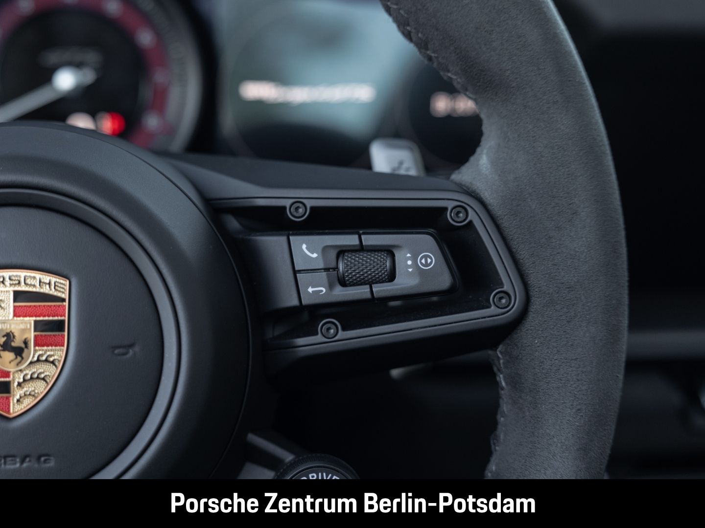 Porsche 992 911 Targa 4 GTS Burmester Sportabgas LED-Mat