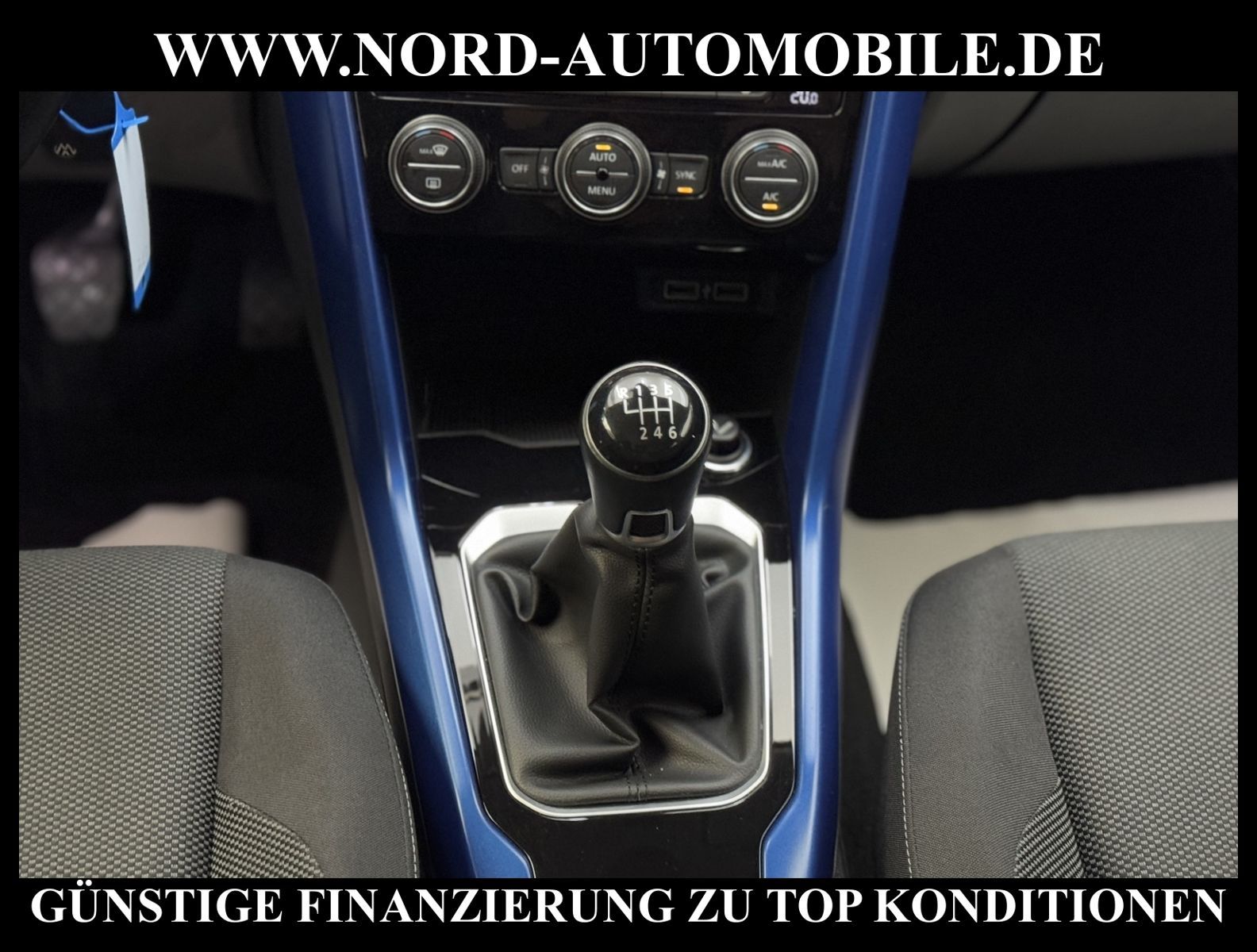 Volkswagen T-Roc 1.5 TSI Style - Samsaru's Car Outlet