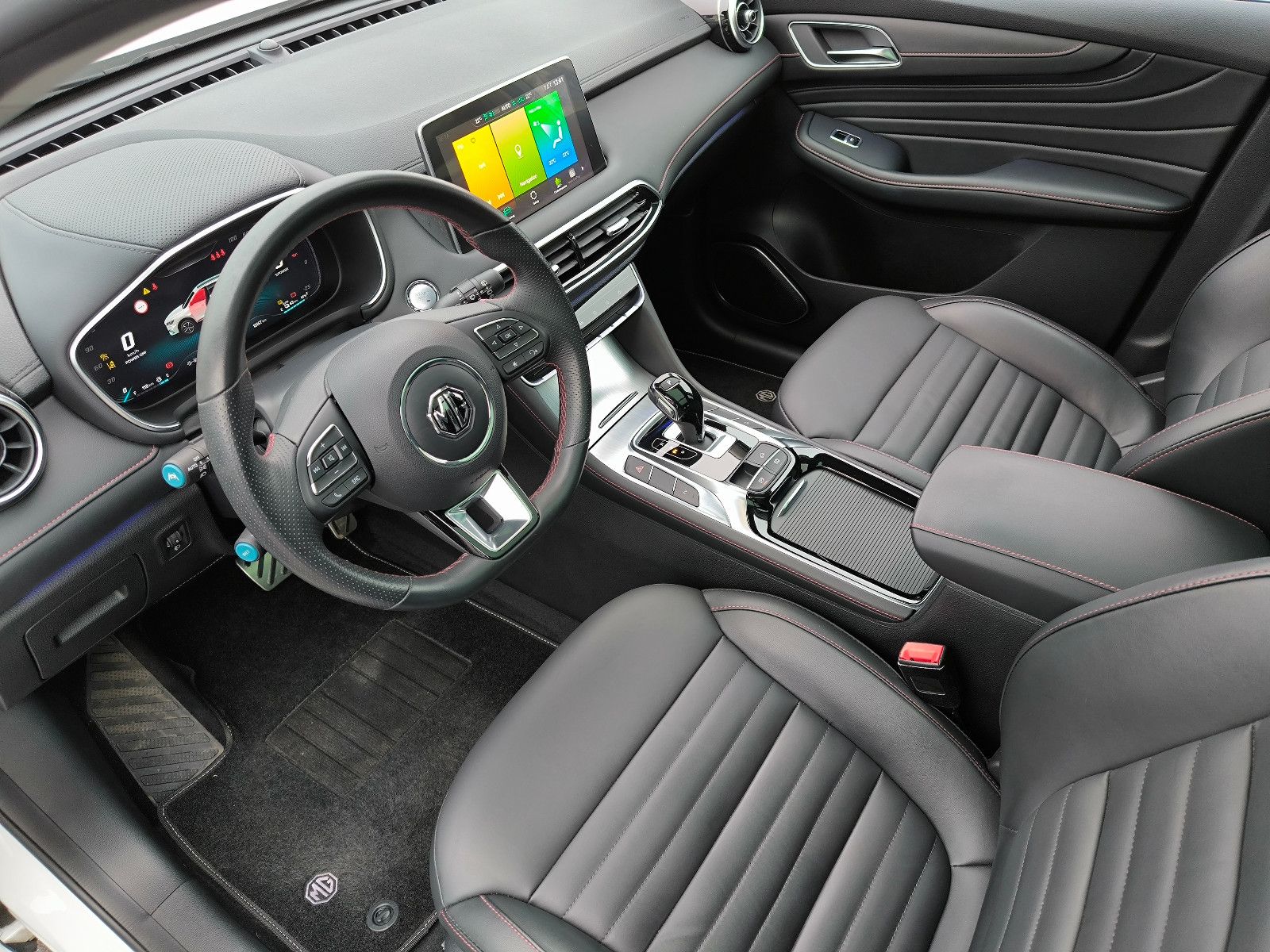 MG EHS PHEV Luxury*Pano*Leder*SHZG*Garantie