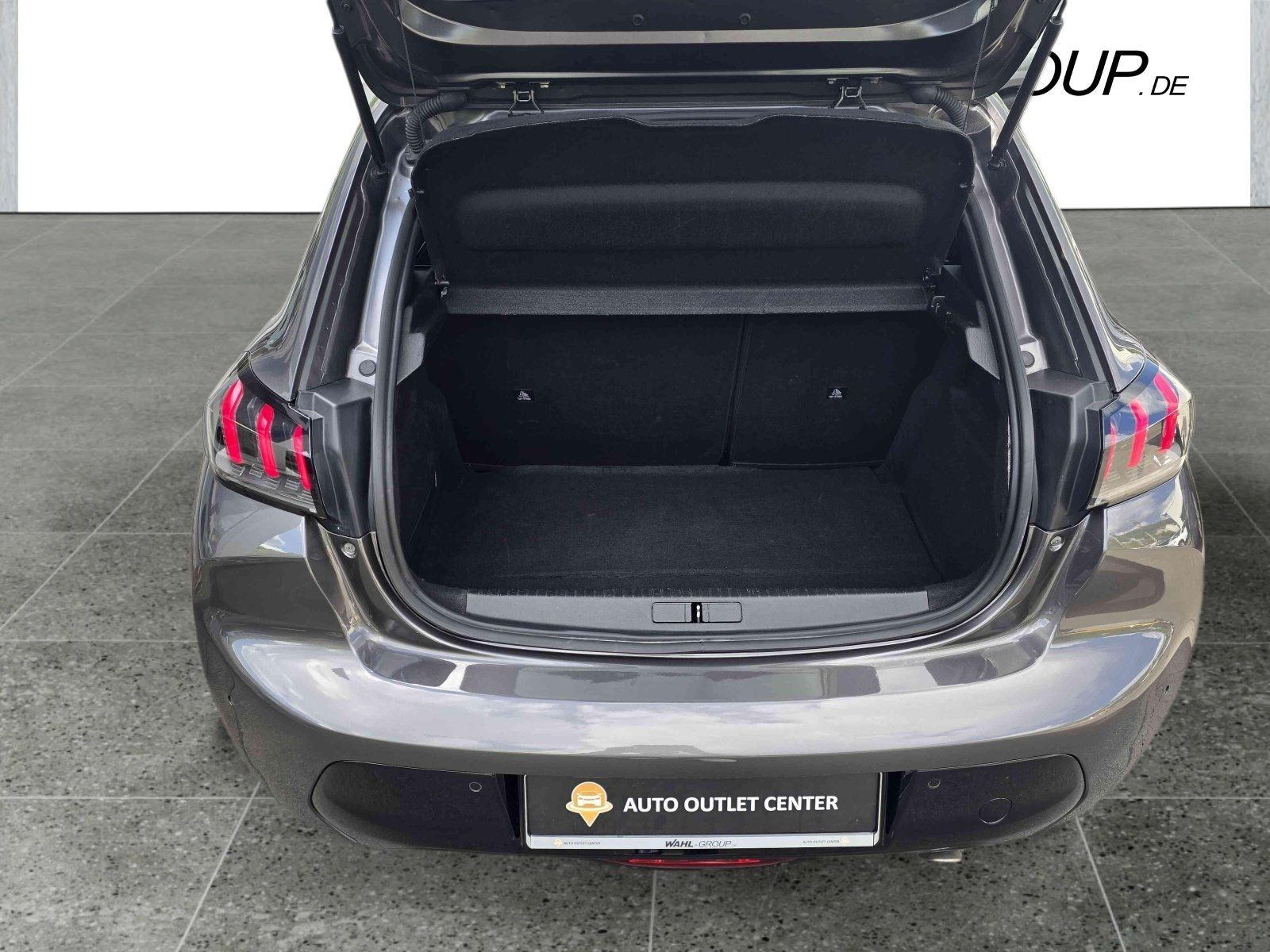 Peugeot 208 GT - Samsaru's Car Outlet