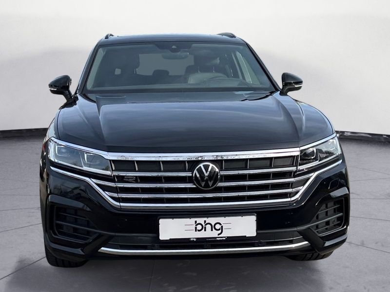 Volkswagen Touareg 3.0 TDI R-LINE - Samsaru's Car Outlet