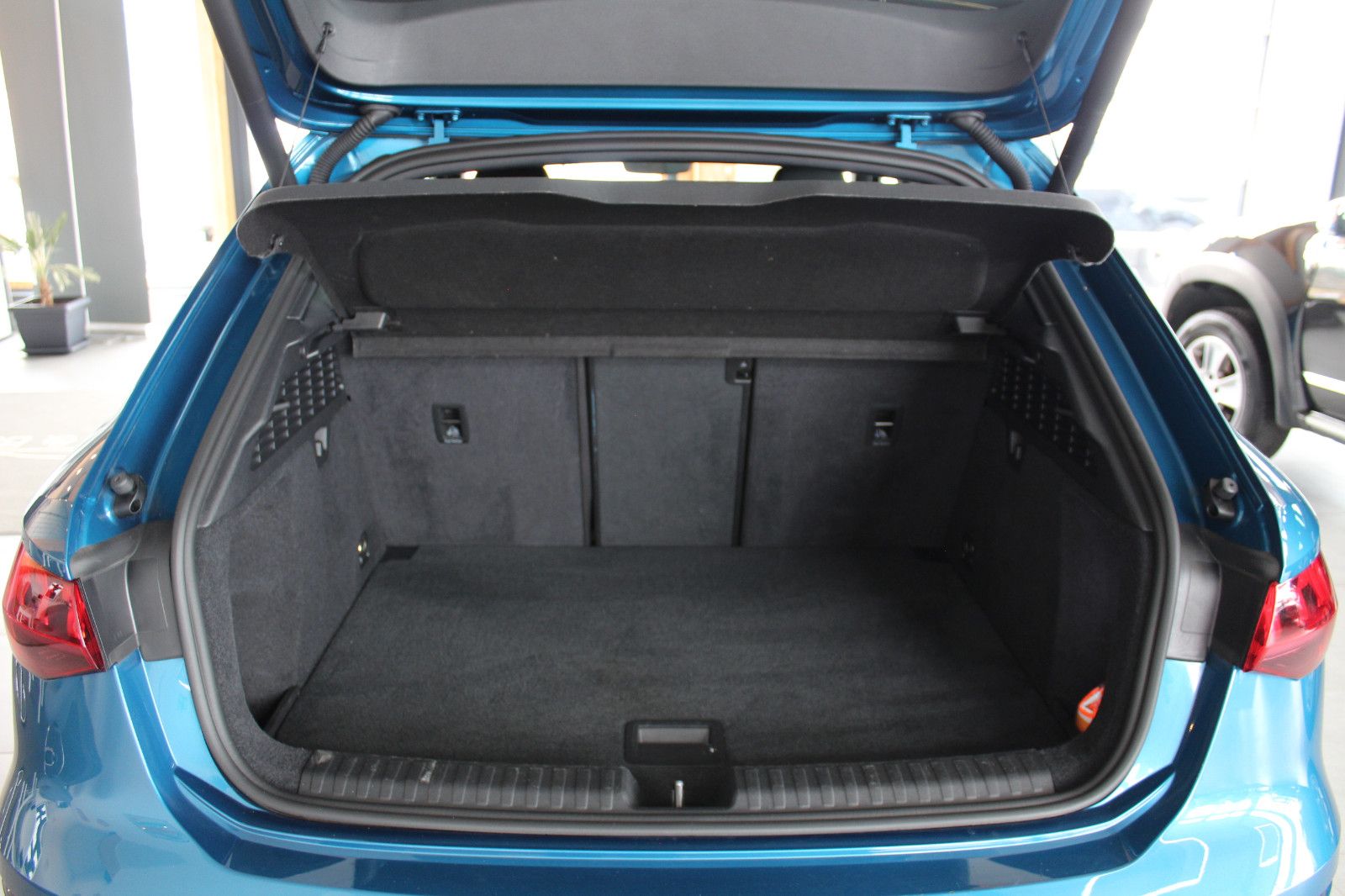 Audi A3 Sportback 35 TDI S tro S line - Samsaru's Car Outlet