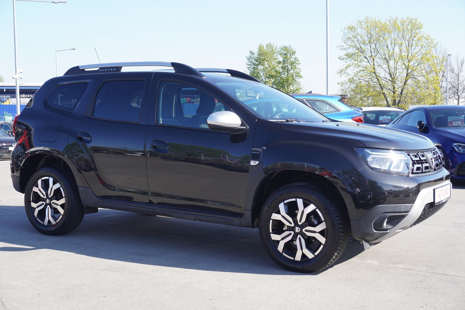 Dacia Duster II 1.3 TCe 150 Prestige 4WD - Samsaru's Car Outlet
