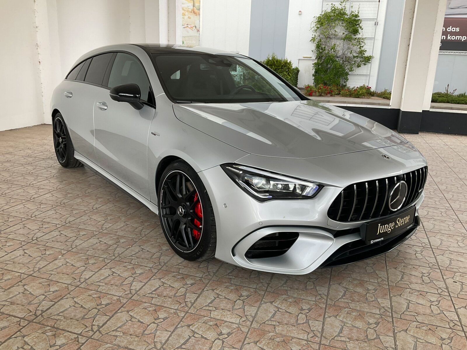 Mercedes-Benz CLA 45 AMG S 4M+ - Samsaru's Car Outlet
