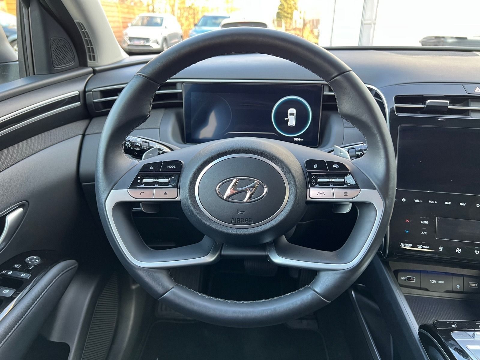 Hyundai Tucson 1.6 T-GDI Trend Plug-In Hybrid 4WD - Samsaru's Car Outlet