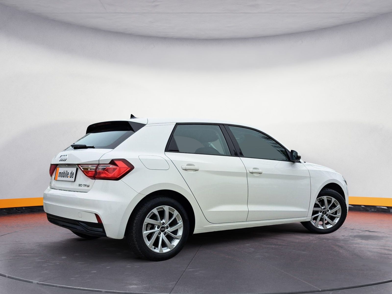 Audi A1 Sportback advanced 30 TFSI S tronic - Samsaru's Car Outlet