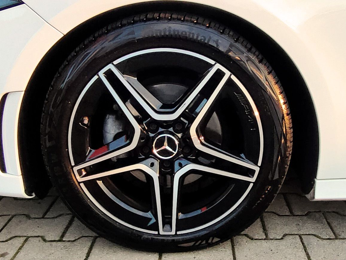 Mercedes-Benz A 180 DCT Edition AMG Line - Samsaru's Car Outlet