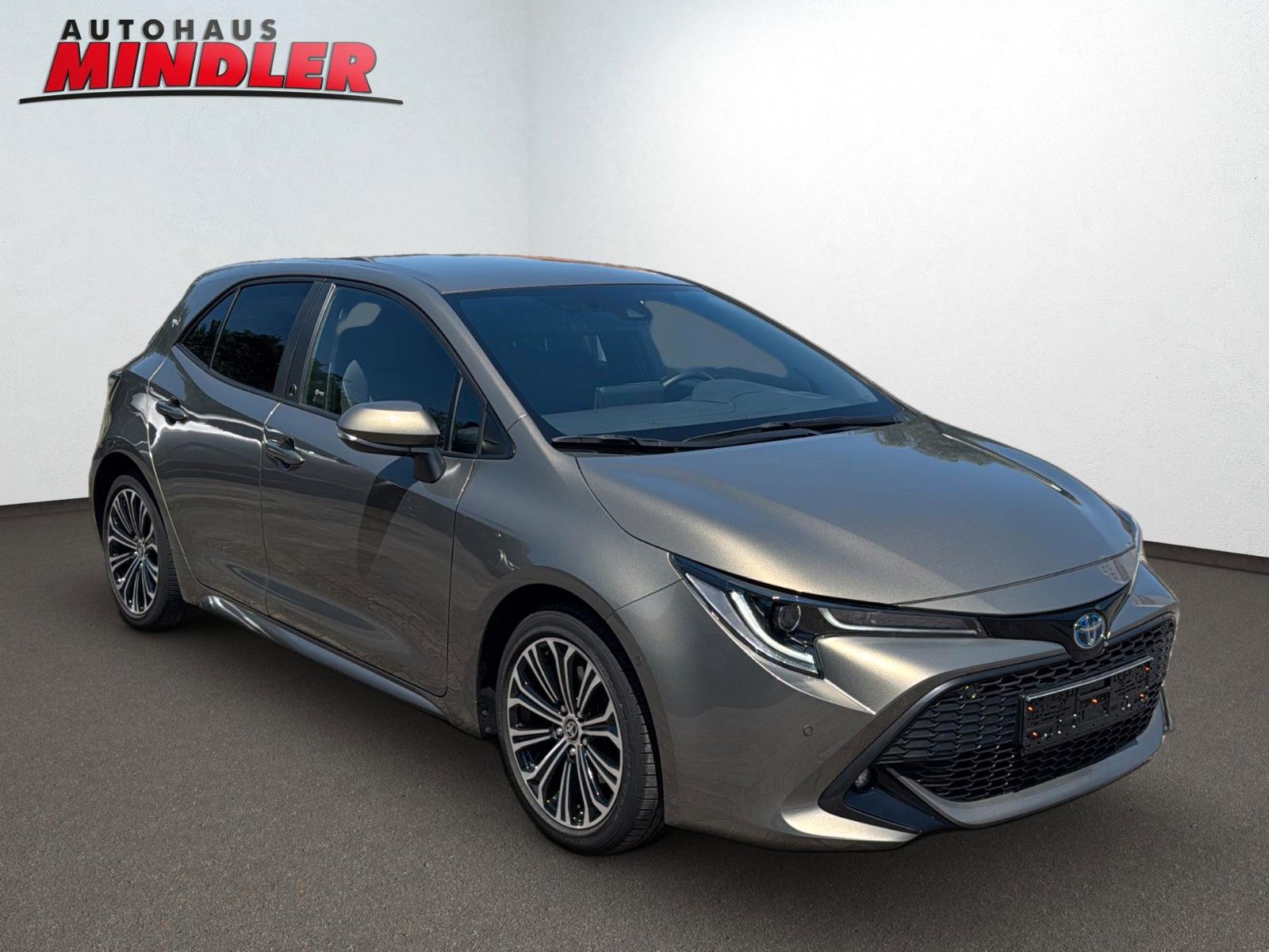 Toyota Corolla Hybrid Team - Samsaru's Car Outlet