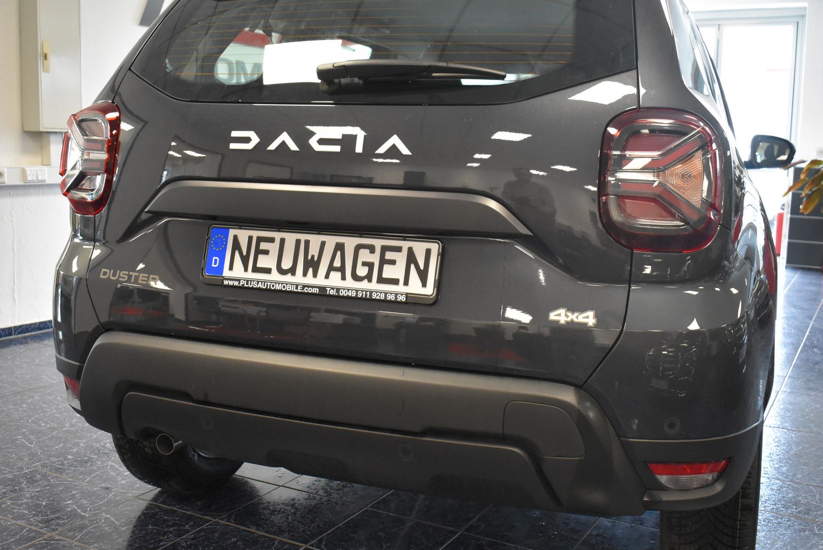 Dacia Duster 4WD - Samsaru's Car Outlet