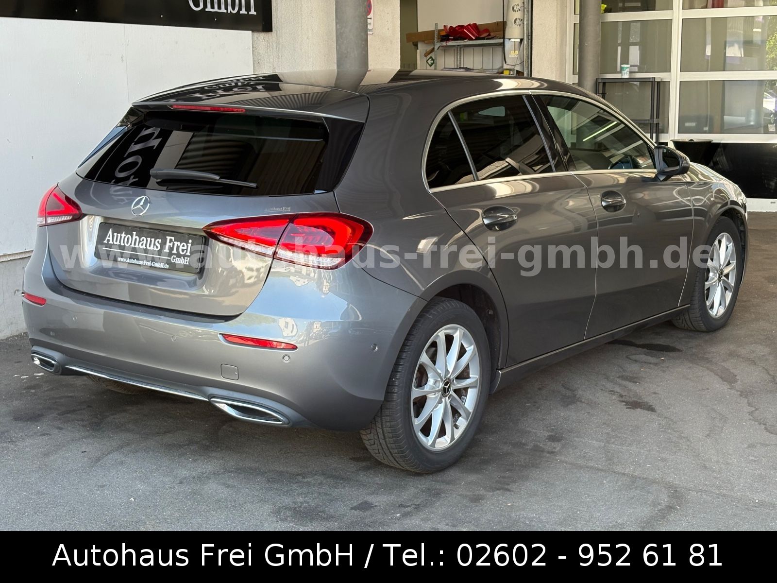 Mercedes-Benz A 160 Progressive - Samsaru's Car Outlet