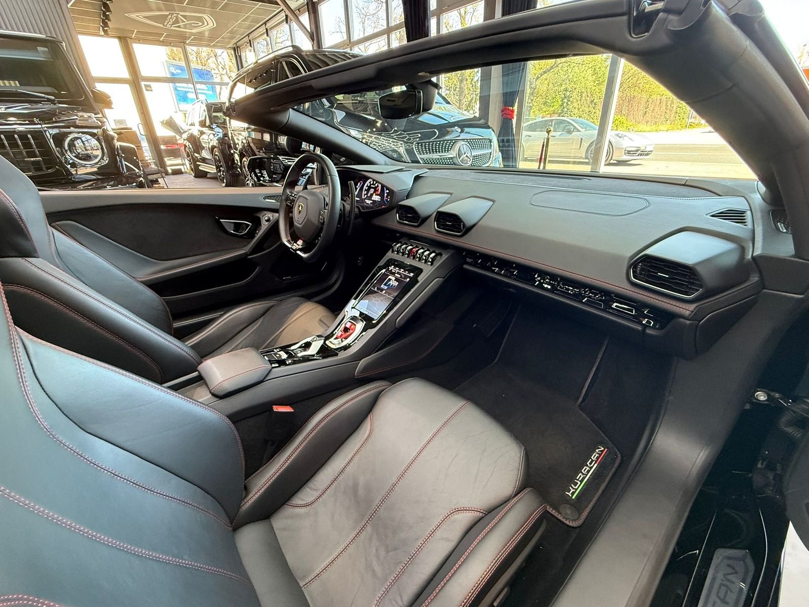 Lamborghini Huracán EVO Spyder*LIFT*KAM*KERAMIK*GARANTIE