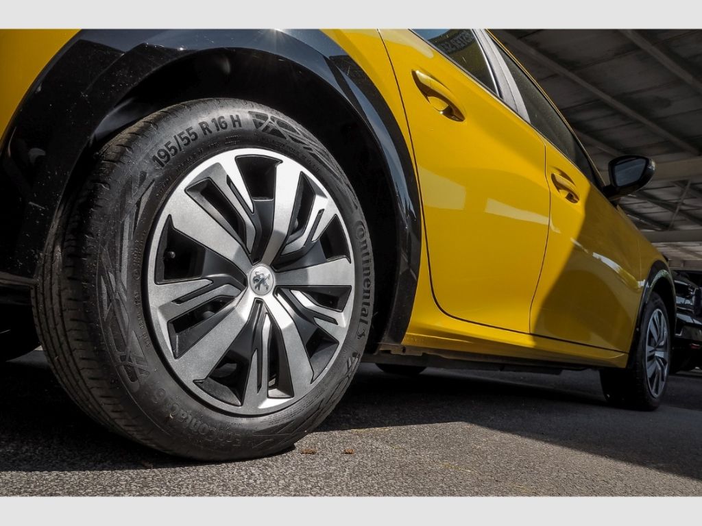 Peugeot e-208 Active - Samsaru's Car Outlet