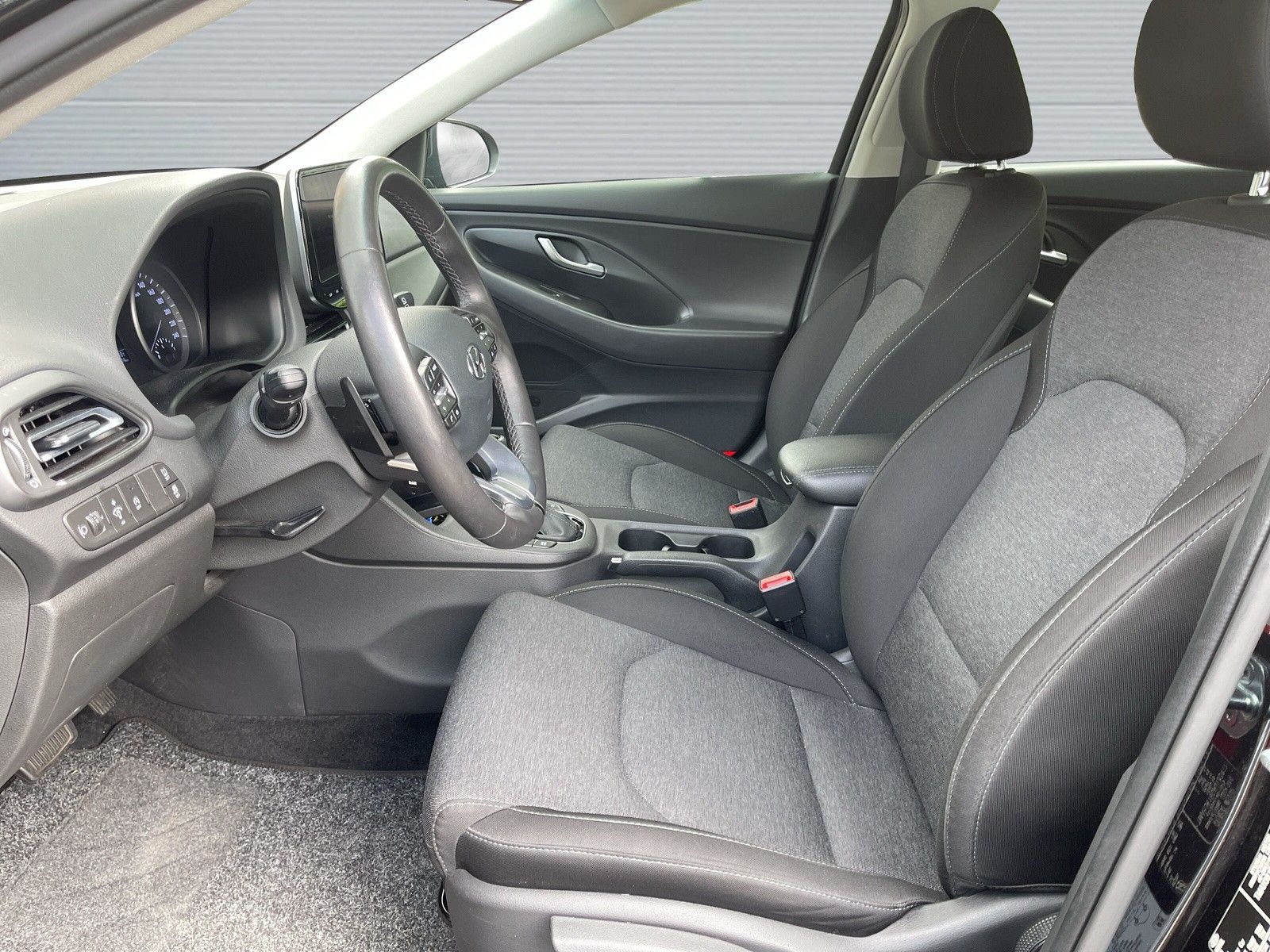 Hyundai i30 1.0 TGDI - Samsaru's Car Outlet
