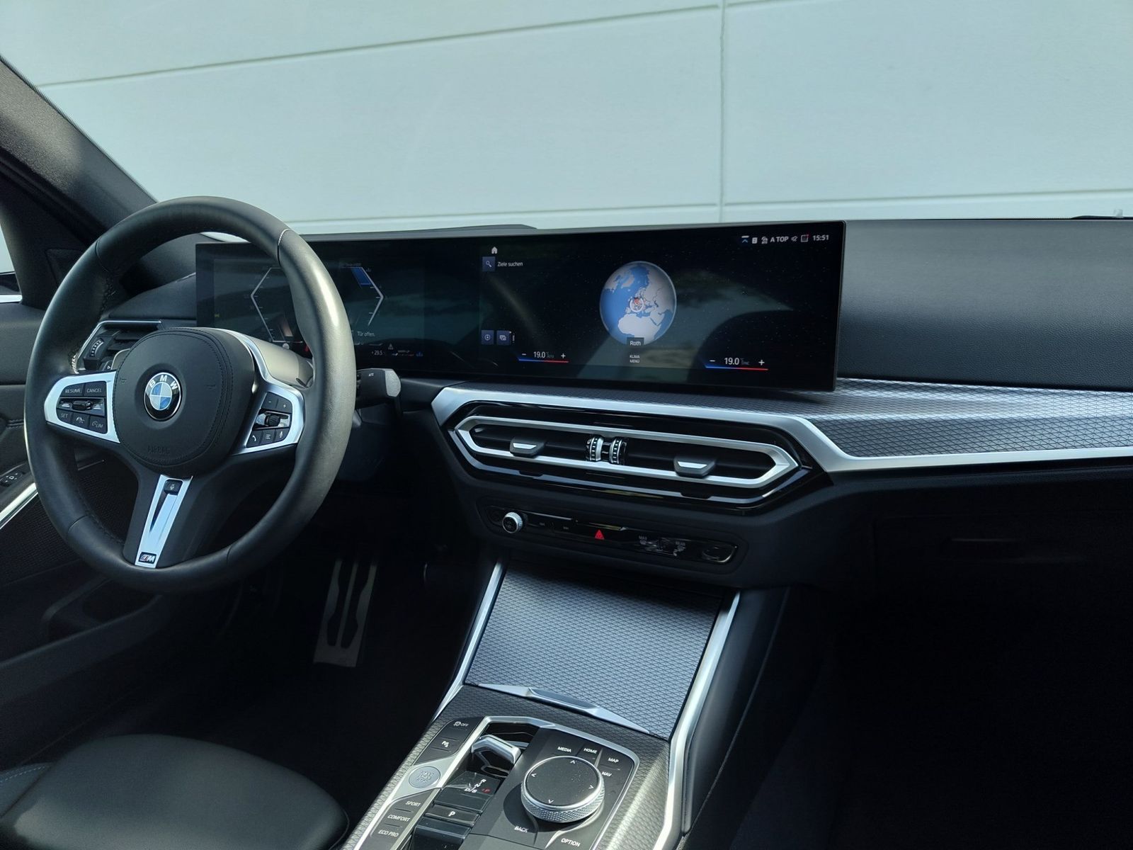 BMW 320d M Sportpaket - Samsaru's Car Outlet