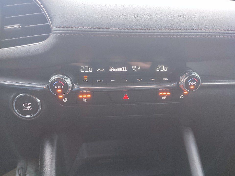 Mazda 3 2.0L e-SKYACTIV X 186PS Exclusive-Line
